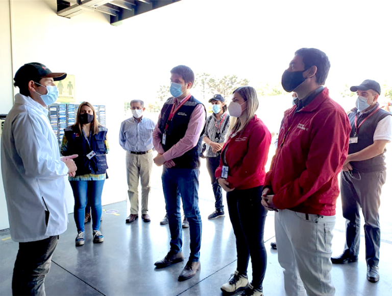 Autoridades conversaron sobre protocolos de resguardo con trabajadores del sector agrícola