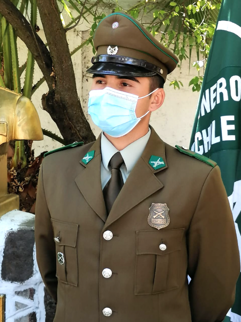 Carabineros destacó labor de funcionario que detuvo a dos antisociales en control preventivo