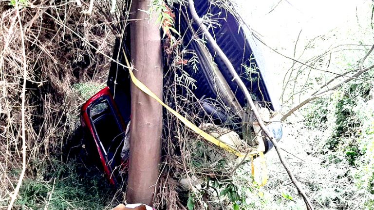 Hombre fue rescatado dos días después de protagonizar accidente