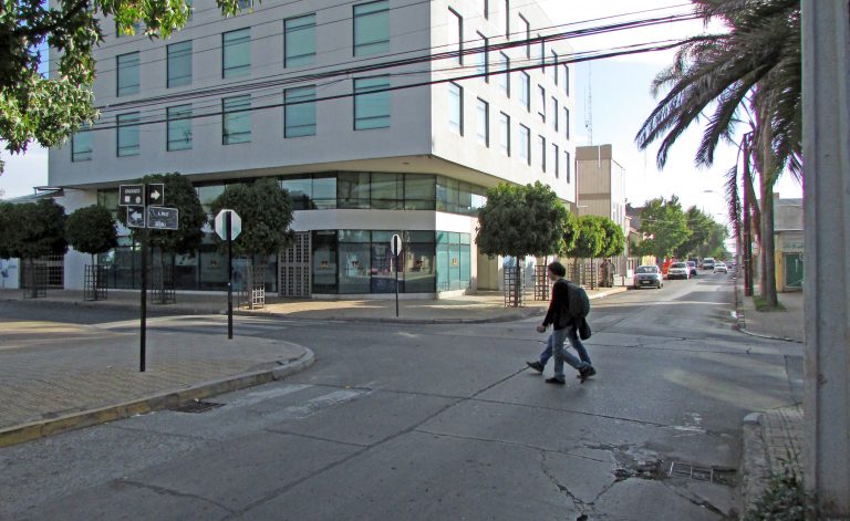 En compás de espera proyecto de veredas inclusivas para Curicó