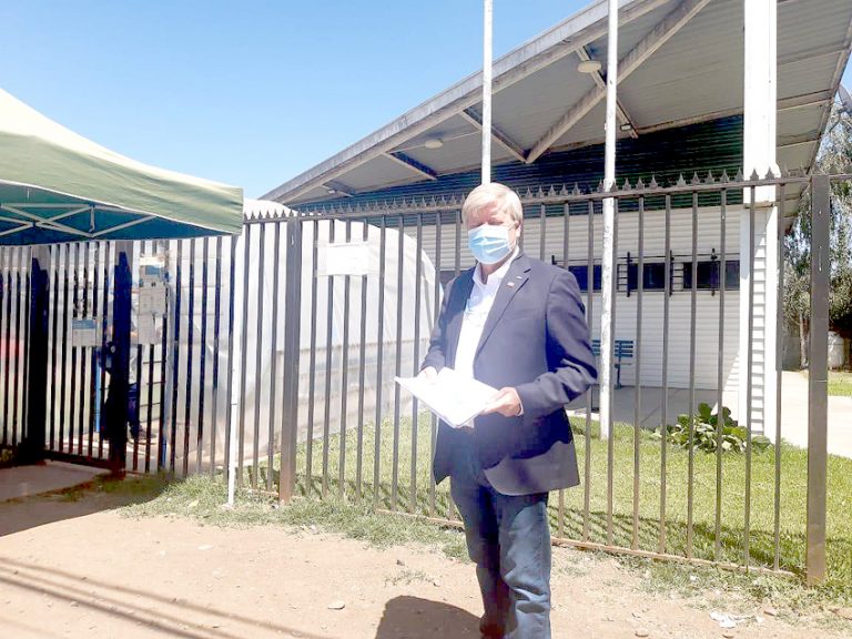 Declaraciones cruzadas por construcción de Centro Comunitario de Salud Familiar