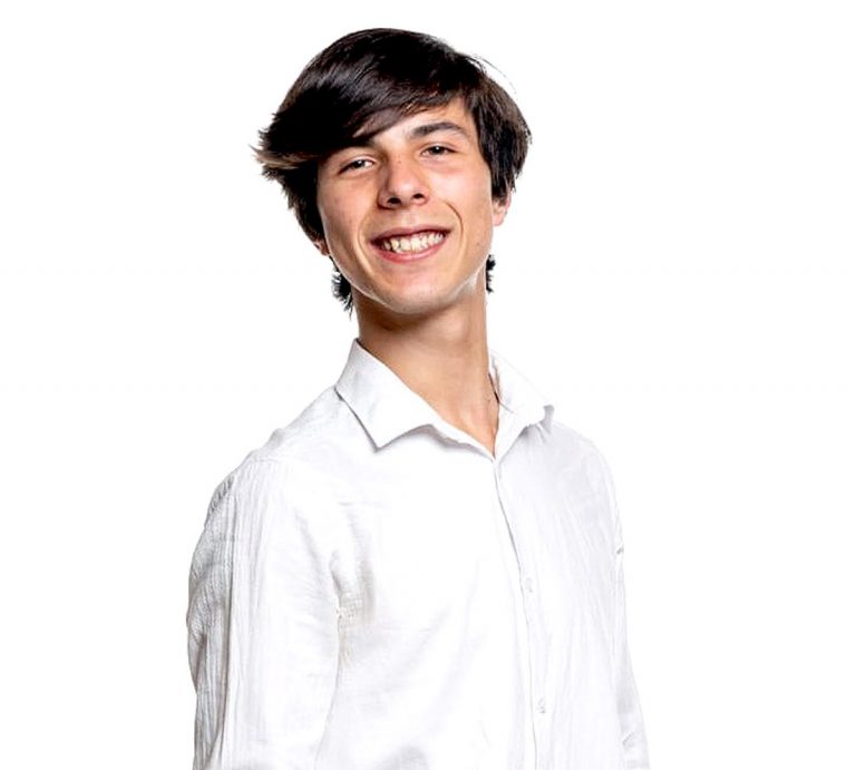 Estudiante de Derecho y ecologista es candidato más joven que aspira a convertirse en concejal por Talca