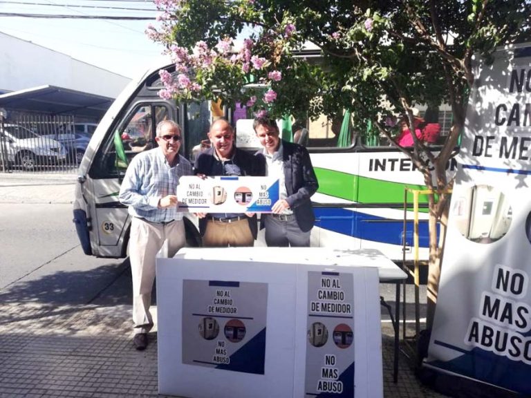 Anuncian demanda colectiva en contra de CGE por “interminables cortes de energía”