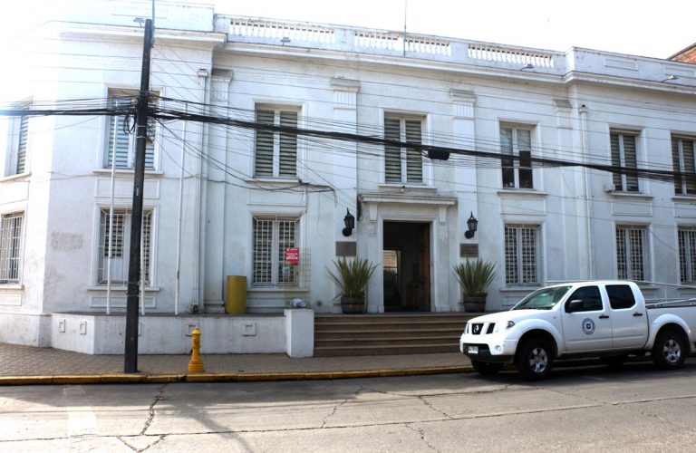 Contraloría admite error en publicación sobre supuesta entrega de patentes a personas fallecidas en Molina