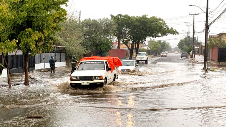Sistema frontal generó interrupciones del servicio eléctrico y daños en algunos sectores