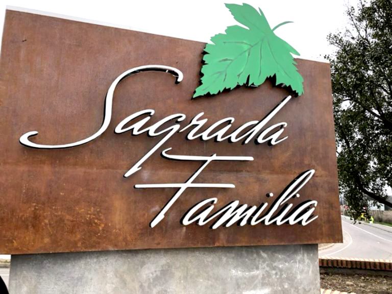 Sagrada Familia a Cuarentena y Pelluhue a Transición desde el jueves