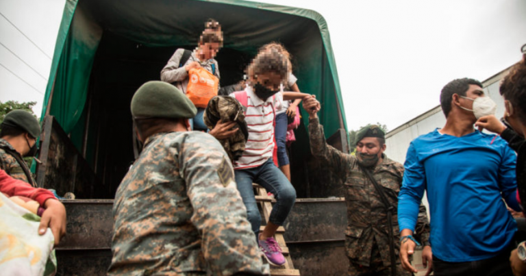 EEUU investigará denuncias en Texas sobre abusos a niños y abandono infantil en centro migratorio