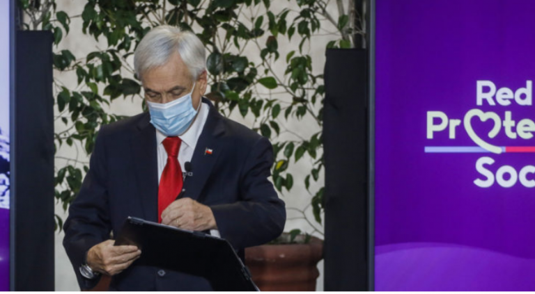 Piñera promulga Bono Clase Media y préstamo solidario