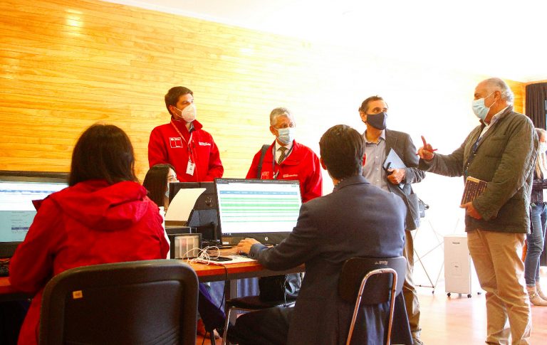 Salud Municipal de Curicó implementa Call Center de trazabilidad