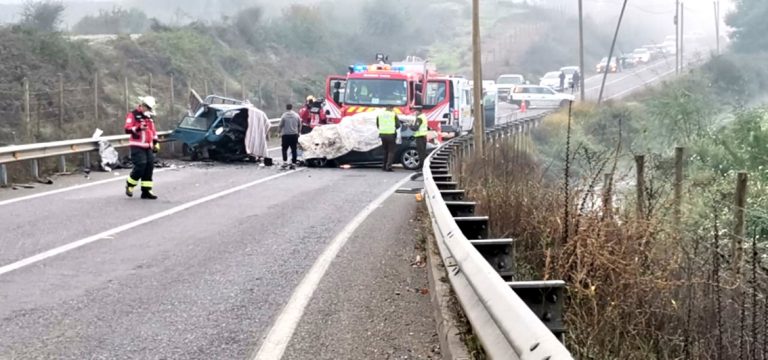Dos muertos dejó accidente de tránsito camino a la costa curicana