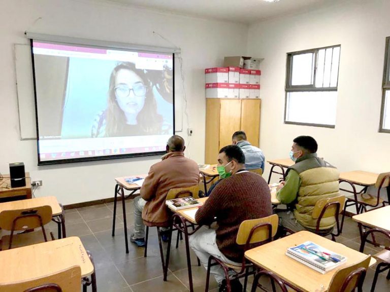 Unidad Penal de Molina comenzó con clases online