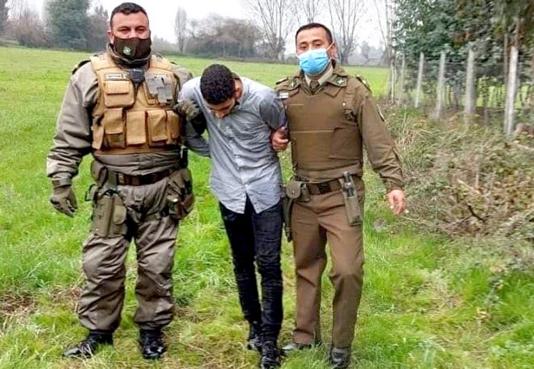 Millonario robo en estacionamiento de supermercado curicano