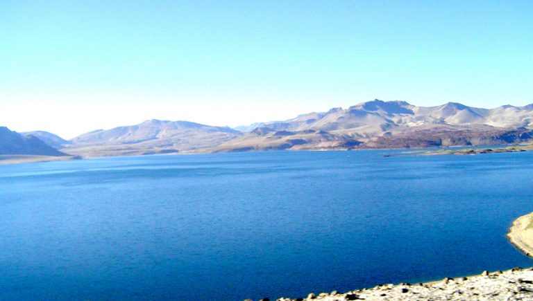 Complejo volcánico Laguna del Maule se mantiene con alta productividad sísmica