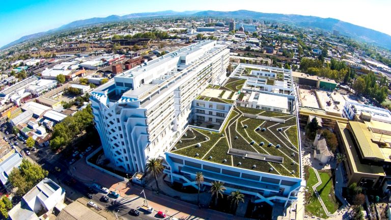 Director del Hospital Regional entregó cuenta pública marcada por lucha contra la pandemia