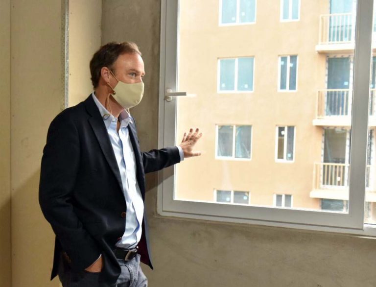 “Giftcard digital” beneficiará a  más de 1.400 familias del Maule