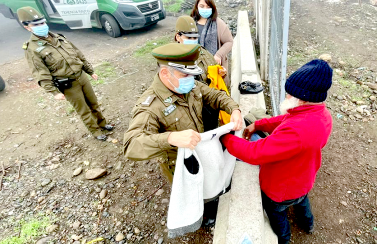 “Es tremendamente gratificante poder entregarles ropa de abrigo, limpia y en buenas condiciones”
