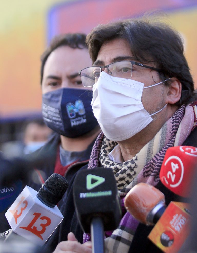 Daniel Jadue lanzó campaña a primaria presidencial en Talca