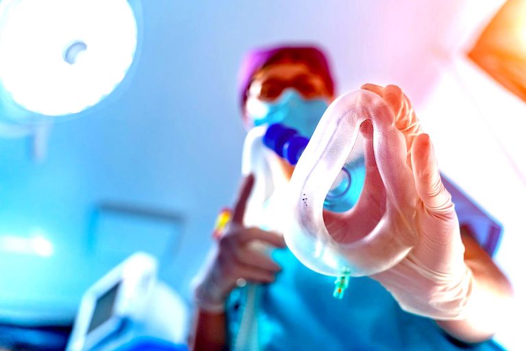 Doctor Raúl Silva: “El hongo negro no es tan común,  pero cuando ocurre produce una enfermedad grave”