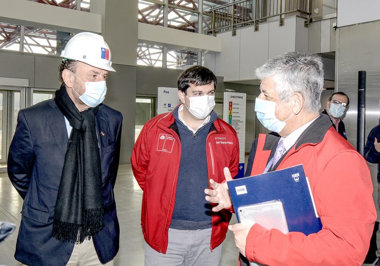 Curicó: nuevo hospital estará operativo a fines de octubre