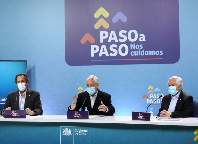 Ante una eventual tercera dosis Chile ya contaría con las “vacunas suficientes”