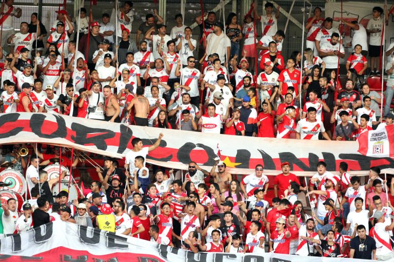 Curicó Unido Vs U. de Chile se jugaría con público