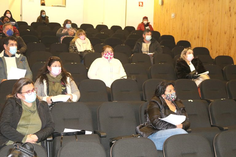 Cocineros se alistan para la Feria de Cazuelas y Caldillos en Curicó