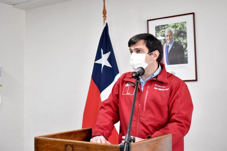 Delegado presidencial felicita a los curicanos