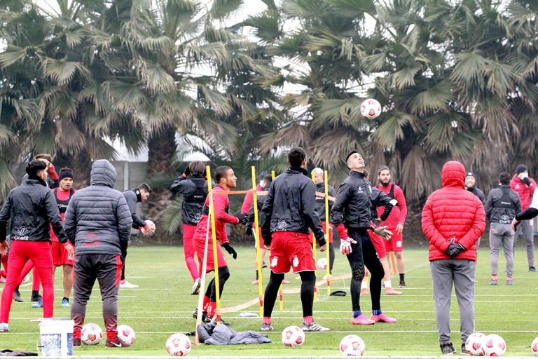 El apretado calendario albirrojo