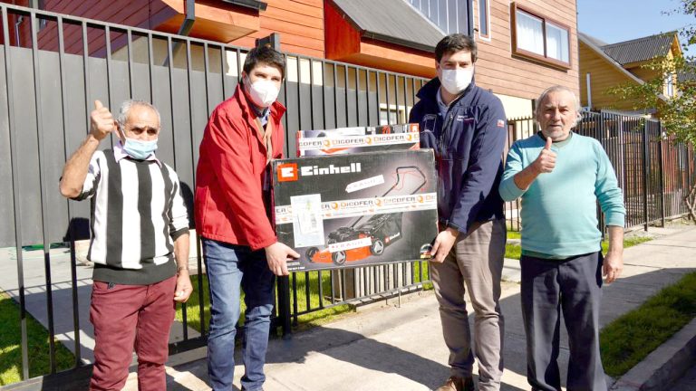 Delegación provincial entregó importante  Ayuda social a persona en situación de calle