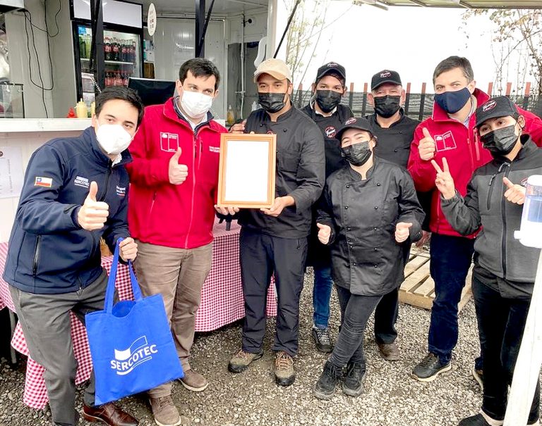 Presentan programa que permite a emprendedores formalizar sus negocios y acceder a otros beneficios