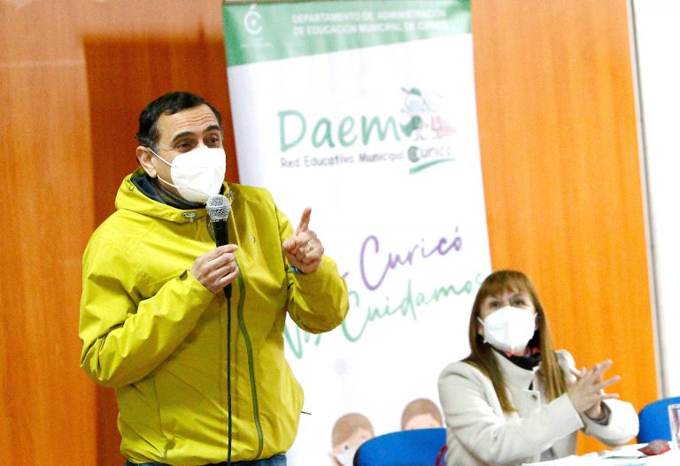 Aseguran plan de retorno a clases progresivo y voluntario