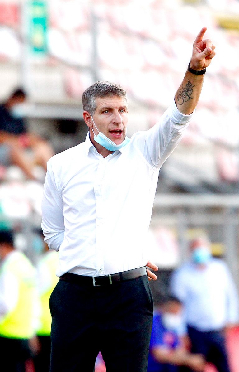 Martín Palermo no va más en Curicó Unido