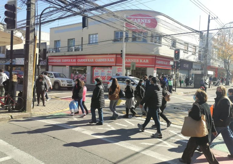 Comercio saca “cuentas alegres”  tras baja de casos por Covid-19