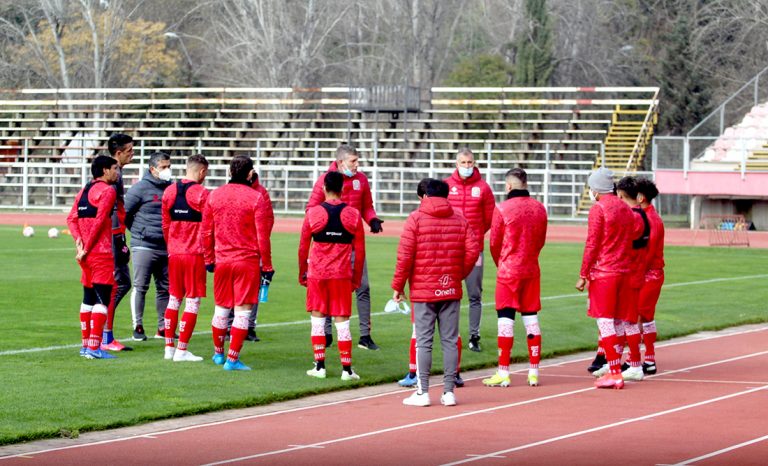 Sin público se juega el domingo en La Granja