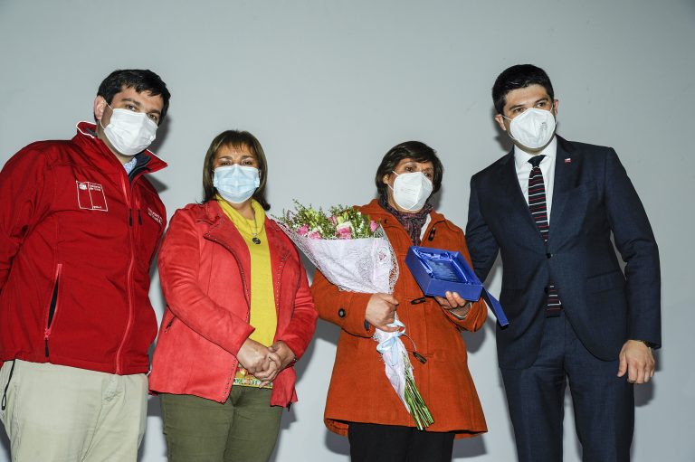 Con entrega de varios reconocimientos se conmemoró el Día de la Provincia de Curicó