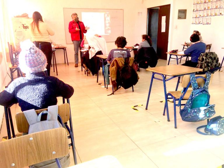 Con más de 50% de establecimientos abiertos en el Maule avanza regreso a la presencialidad