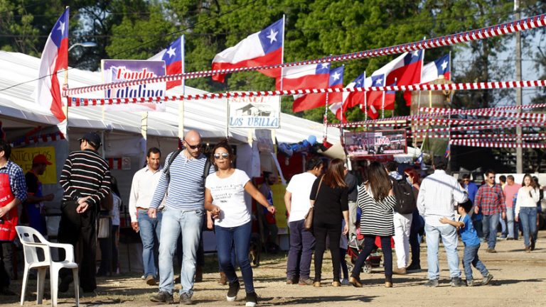 Todos los alcaldes del Maule acuerdan no hacer ramadas durante celebración de Fiestas Patrias