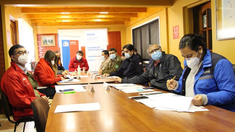 Delegado presidencial encabezó mesa  técnica preventiva ante sistema frontal