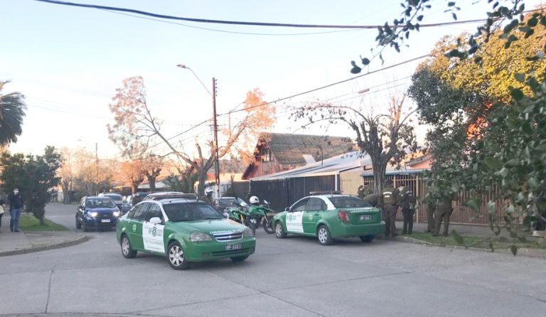 Dos carabineros lesionados y un detenido en confuso incidente