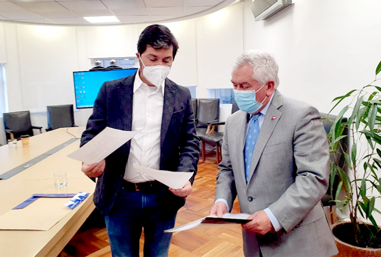 Diputado Hugo Rey calificó de altamente  positiva reunión con el ministro de Salud