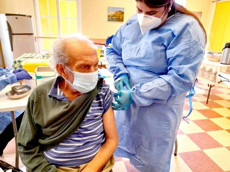 Autoridades explicaron calendario de vacunación para la dosis de refuerzo