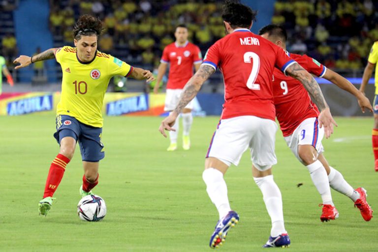 Chile cae ante Colombia y se aleja del Mundial de Qatar