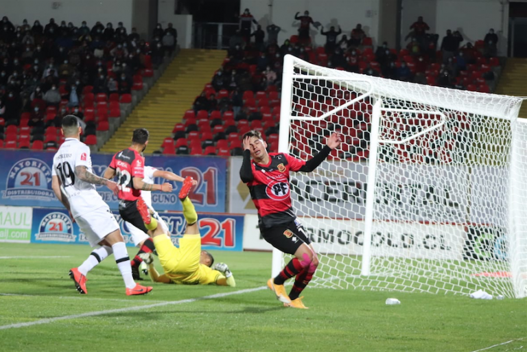 Rangers enfrenta esta tarde  a Fernández Vial en Talca