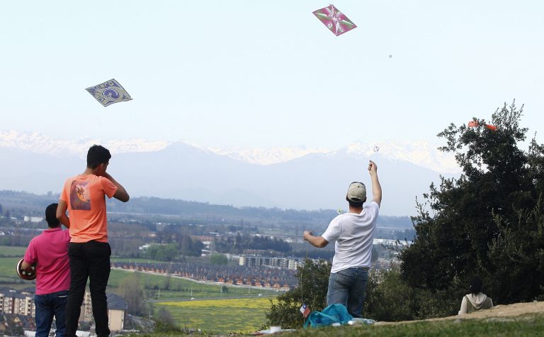 Tomando resguardos sanitarios autorizan tradicional paseo al cerro Carlos Condell