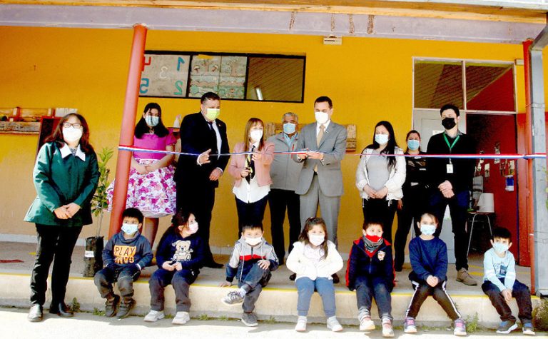 Inauguran obras de mejoramiento con sello ecológico en Escuela el Porvenir