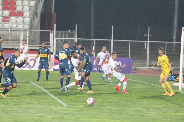 Fiebre por sábado de fútbol en la noche