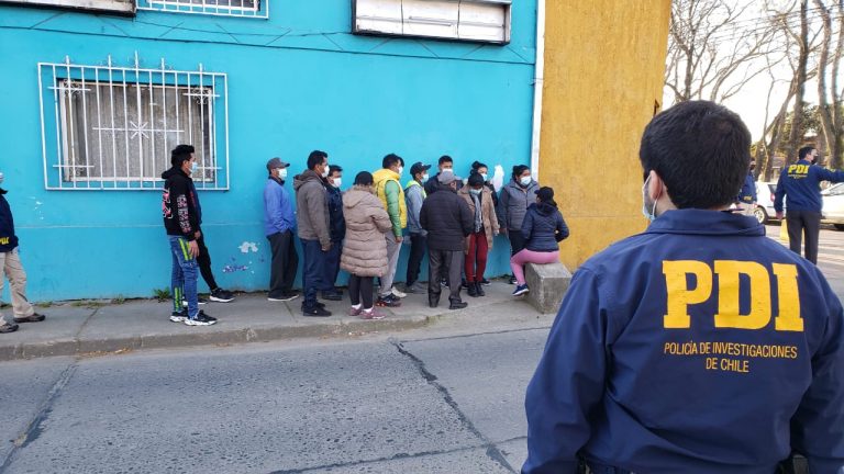 PDI descubrió tres residenciales clandestinas que alojaban migrantes ilegales