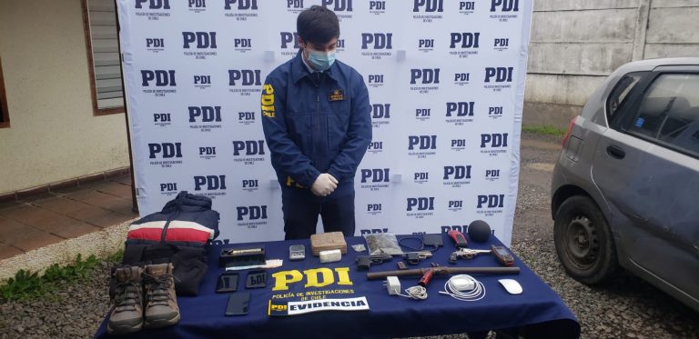 Desde la cárcel coordinaban robos a personas que buscaban adquirir un vehículo