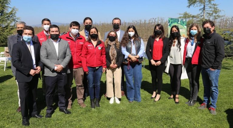 Ministra de Agricultura destacó la importancia de las cooperativas