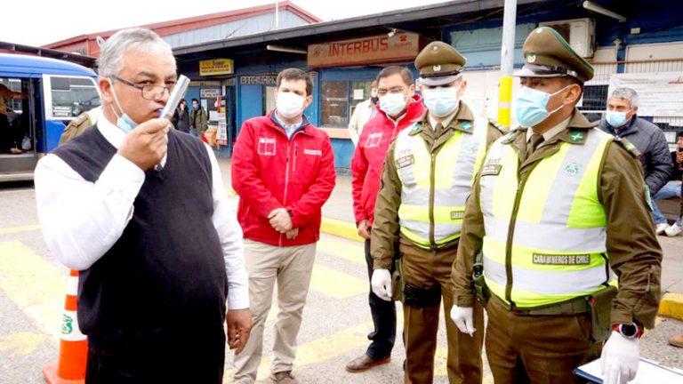 Autoridades realizan fiscalización preventiva en terminal de buses